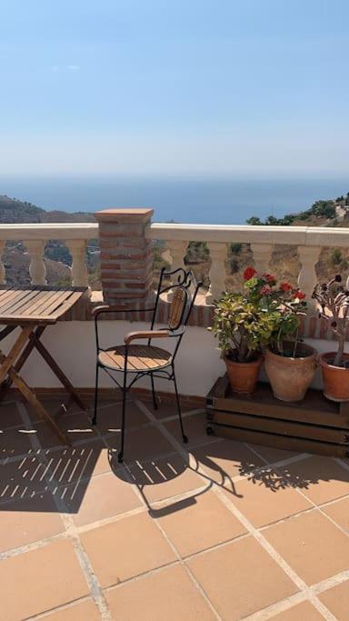 Villa Calabasas Almunecar Exterior photo