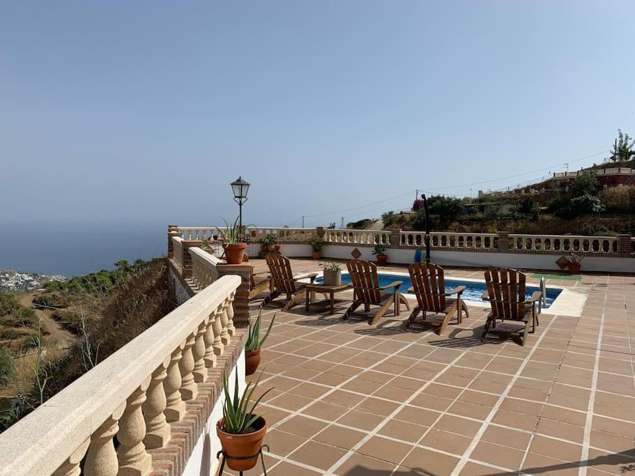 Villa Calabasas Almunecar Exterior photo